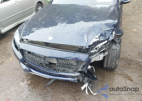 2015 Mercedes-Benz C 300 from USA, damaged, VIN 55SWF4JB9FU051229